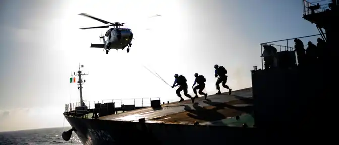 Охота на «тень»: итальянские военные перехватили танкер, подозреваемый в обходе санкций